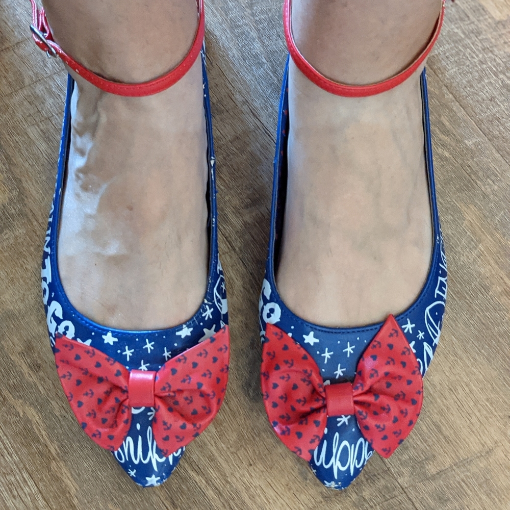 2/$20 Nautic ballet flats ⚓